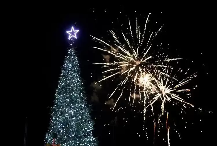 Η πρώτη χώρα που υποδέχτηκε το 2024!