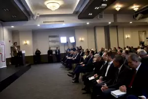 Στάθης Κωνσταντινίδης: «Οικοδομούμε μια αυτοδιοίκηση έξυπνη, λειτουργική, λιγότερο γραφειοκρατική, περισσότερο παραγωγική» Στάθης Κωνσταντινίδης: «Οικοδομούμε μια αυτοδιοίκηση έξυπνη, λειτουργική, λιγότερο γραφειοκρατική, περισσότερο παραγωγική»