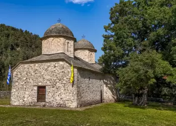 «Ταξιδεύω Γρεβενά» – Στην Ιερά Μονή Αγίου Νικολάου στο Περιβόλι Γρεβενών