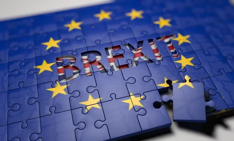 Χρυσή Βίζα: Το Brexit Οδηγεί Στην… Ελλάδα – Σε Ποια Ακίνητα Επενδύουν Οι Βρετανοί