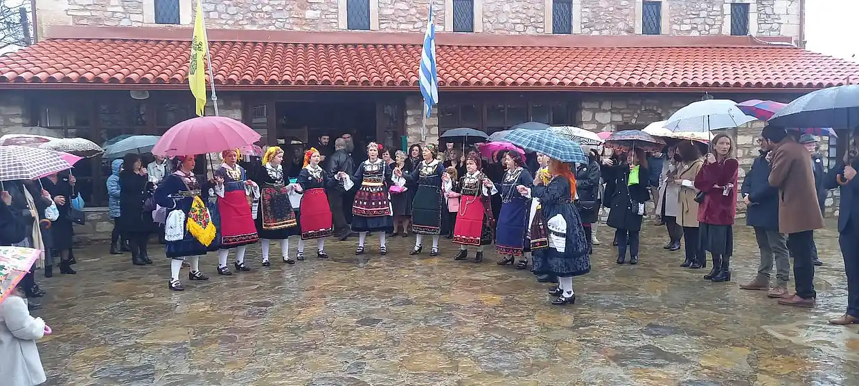 Γιορτή τ’ Αγιαννιού του «φτωχο-Πρόδρομου» στη Λευκοπηγή Γιορτή τ’ Αγιαννιού του «φτωχο Πρόδρομου» στη Λευκοπηγή