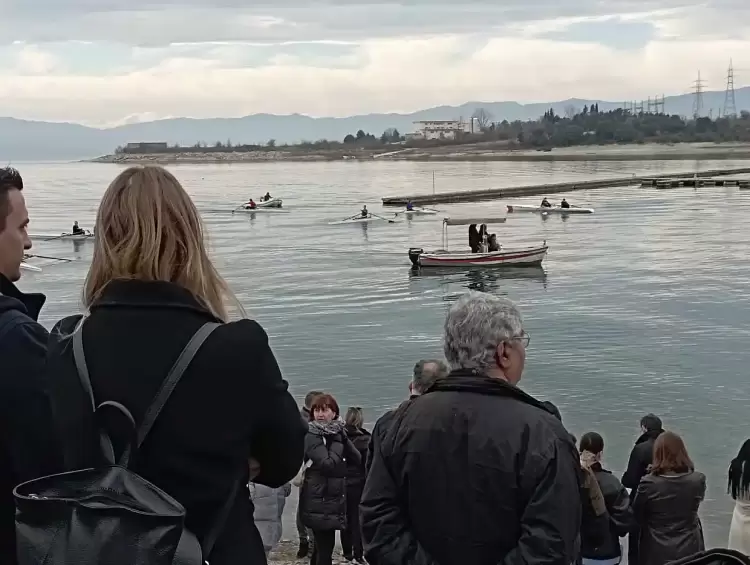 Κοζάνη: Θεοφάνεια – Ο Καθαγιασμός των υδάτων στον Ναυτικό όμιλο