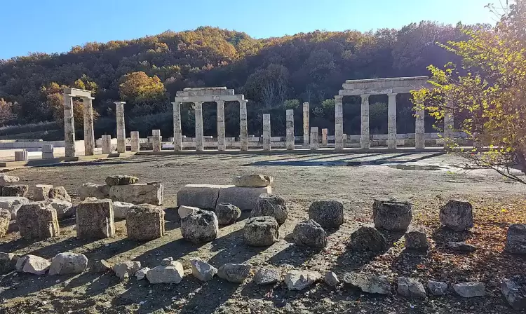 Μέγας Αλέξανδρος: Πώς αναστηλώθηκε το ανάκτορο στις Αιγές όπου στέφθηκε βασιλιάς