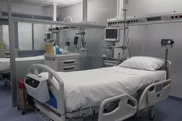 Πτολεμαΐδα: Βρέφος Μόλις 15 Μηνών Πέθανε Στο Μποδοσάκειο Νοσοκομείο