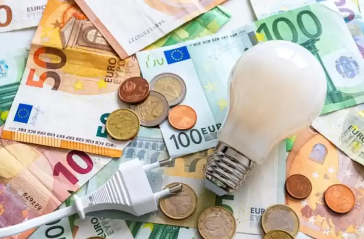 Σε σύγκριση προχωρά το Υπουργείο Περιβάλλοντος και Ενέργειας –  Ποιο είναι το φθηνότερο τιμολόγιο ρεύματος