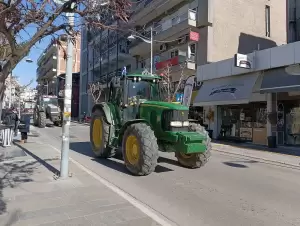 Στους δρόμους οι αγρότες τής Κοζάνης - Μηχανοκίνητη πορεία των αγροτών Κοζάνης (εικόνες & βίντεο) Στους δρόμους οι αγρότες τής Κοζάνης