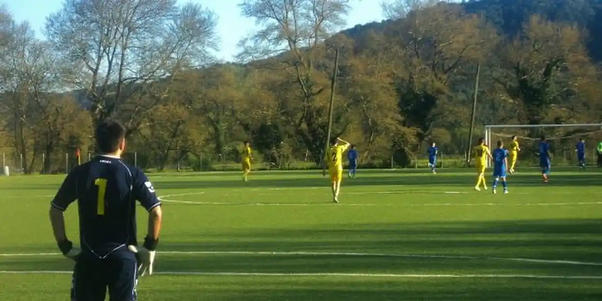 Τι σημαίνει, αλήθεια, ερασιτεχνικό ποδόσφαιρο;