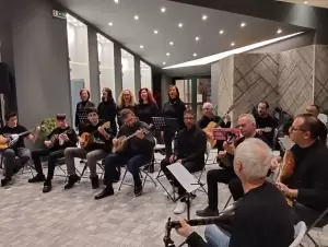 Τοπικά εδέσματα από τη Δυτική Μακεδονία και μουσική στη βιβλιοθήκη Κοζάνης