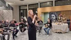 Τοπικά εδέσματα από τη Δυτική Μακεδονία και μουσική στη βιβλιοθήκη Κοζάνης