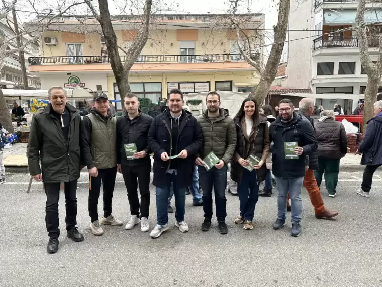 To ΠΑΣΟΚ πήγε λαική…