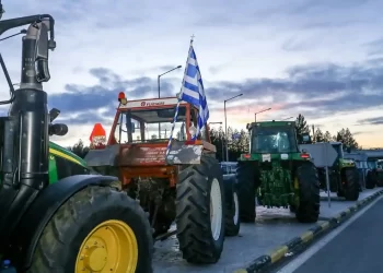 Αγρότες: «Όσα Περισσότερα Τρακτέρ Μπορούμε Θα Κατέβουν Στην Αθήνα»