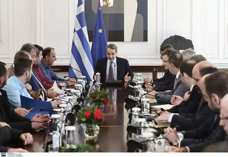 Αγρότες: Τα μέτρα που πρότεινε ο πρωθυπουργός – Φθηνότερο ρεύμα για όλους για 2+8 χρόνια και προκαταβολή του ΕΦΚ