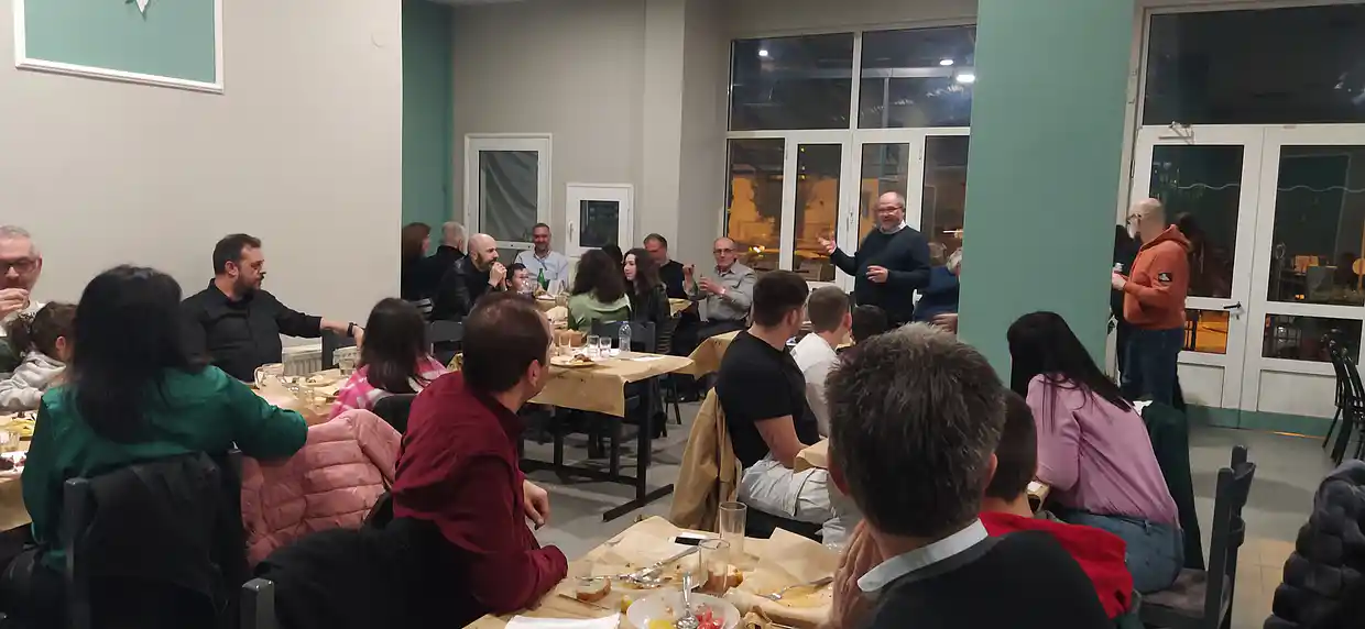 Διάλειμμα για κοπή πίτας του συλλόγου επιτραπέζιας αντισφαίρισης Κοζάνης Διάλειμμα για κοπή πίτας του συλλόγου επιτραπέζιας αντισφαίρισης Κοζάνης