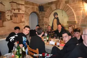 Μεγάλη επιτυχία γνώρισε ο χορός και η κοπή πίτας του συνδέσμου φιλάθλων Κοζάνης "Τα Λιοντάρια" (εικόνες) Μεγάλη επιτυχία γνώρισε ο χορός και η κοπή πίτας του συνδέσμου φιλάθλων Κοζάνης “Τα Λιοντάρια”