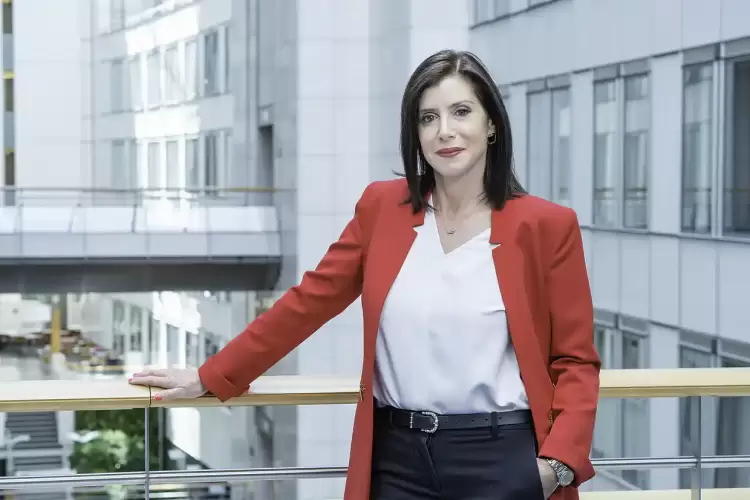 Περιοδεία της Άννας Μισέλ Ασημακοπούλου, “Από Άκρη σε Άκρη” - Επόμενος σταθμός, η Λέσβος Περιοδεία της Άννας Μισέλ Ασημακοπούλου, “Από Άκρη σε Άκρη” – Επόμενος σταθμός, η Λέσβος