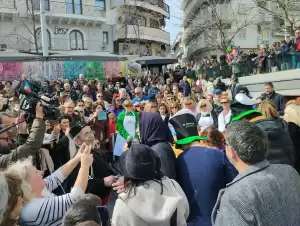 To τρανύτερο κιχί στην κεντρική πλατεία Κοζάνης (εικόνες)