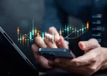 ΑΑΔΕ: H εφορία στο κινητό – Εως τα τέλη Μαρτίου ενεργοποιείται το νέο Mobile App