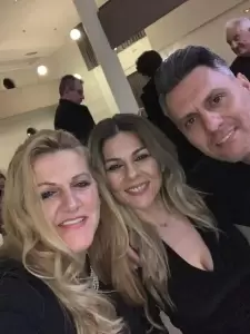 Είχαν πολλά κέφια...ο χορός του συλλόγου Αγίου Αθανασίου Κοζάνης Είχαν πολλά κέφια…ο χορός του συλλόγου Αγίου Αθανασίου Κοζάνης