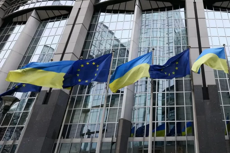 Ευρωπαϊκή Ένωση: Επιτάχυνση Και Εντατικοποίηση Της Στρατιωτικής Βοήθειας Στην Ουκρανία