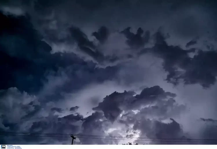 Ο Καιρός Στην Κοζάνη Και Την Δυτική Μακεδονία Σήμερα, Δευτέρα 4/3: Συννεφιά Με Τοπικές Βροχές Και Καταιγίδες