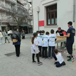 Κοζάνη: Ημέρα των Sourd games για τους μαθητές στην κεντρική πλατεία (εικόνες & βίντεο) Κοζάνη: Ημέρα των Sourd Games για τους μαθητές στην κεντρική πλατεία.