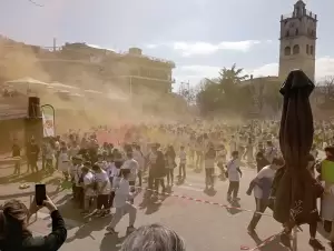 Κοζάνη: Ημέρα των Sourd games για τους μαθητές στην κεντρική πλατεία (εικόνες & βίντεο) Κοζάνη: Ημέρα των Sourd Games για τους μαθητές στην κεντρική πλατεία.