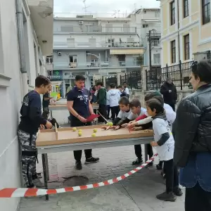 Κοζάνη: Ημέρα των Sourd games για τους μαθητές στην κεντρική πλατεία (εικόνες & βίντεο) Κοζάνη: Ημέρα των Sourd Games για τους μαθητές στην κεντρική πλατεία.