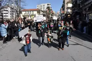 Παιδική αποκριά χορός και τραγούδι…