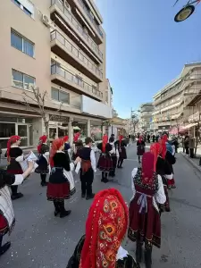 Παιδική αποκριά χορός και τραγούδι…