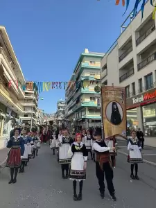 Παιδική αποκριά χορός και τραγούδι…