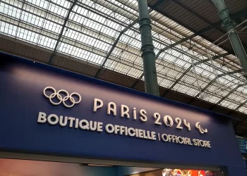 Σαρανταοχτώ Ώρες Στο Παρίσι Που Ετοιμάζεται Για Τους Ολυμπιακούς Αγώνες 2024