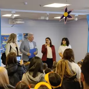 Τα μάτια των παιδιών είδαν τον κόσμο της εκπαιδευτικής ρομποτικής Τα μάτια των παιδιών είδαν τον κόσμο της εκπαιδευτικής ρομποτικής