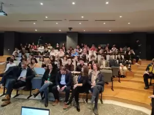 Το ’24 γίνομαι 17 και ψηφίζω Ευρωπαϊκά”