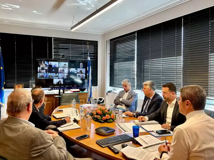 Αυγενάκης σε Περιφερειάρχες: Ενεργοποίηση των Διαχειριστικών Σχεδίων Βόσκησης έως το τέλος του έτους