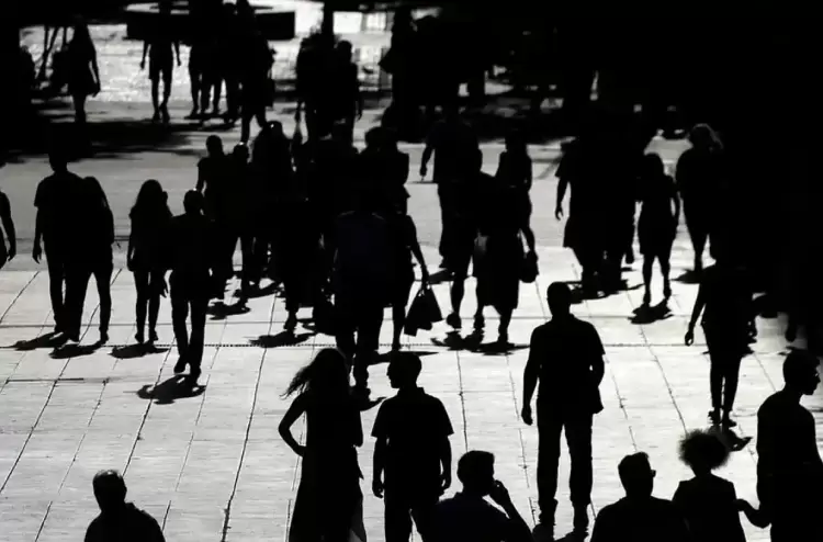 Δημογραφικό η μεγάλη απειλή – 1.000.000 λιγότεροι Έλληνες έως το 2050