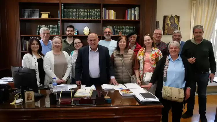 Επίσκεψη απογόνων των Βααλάδων στα Γρεβενά και στον Δήμαρχο Γρεβενών, Κυριάκο Τατατρίδη.