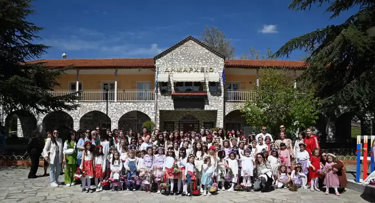 Οι Λαζαρίνες της Δεσκάτης