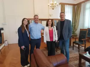 Στην Κοζάνη υποψήφιοι Ευρωβουλευτές του ΣΥΡΙΖΑ Στην Κοζάνη υποψήφιοι Ευρωβουλευτές του ΣΥΡΙΖΑ