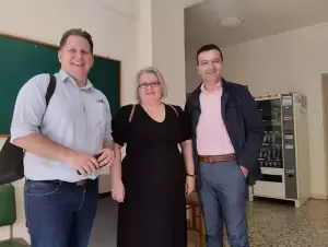 Στις κάλπες ξανά ο ΣΥΡΙΖΑ Στις κάλπες ξανά ο ΣΥΡΙΖΑ