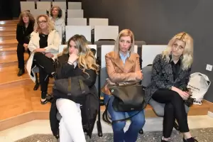 Συνεργασία Δήμου Κοζάνης και Ιατρικού Συλλόγου για απινιδωτές και πρώτες βοήθειες Συνεργασία Δήμου Κοζάνης και Ιατρικού Συλλόγου για απινιδωτές και πρώτες βοήθειες