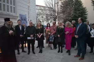 Τα εγκαίνια της έκθεσης "Στάση Ζωής" Τα εγκαίνια της έκθεσης “Στάση Ζωής”