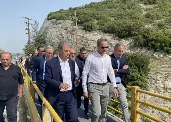 Ν.Ε. ΠΑΣΟΚ – Κινήματος Αλλαγής Κοζάνης: «Στο ίδιο έργο θεατές»