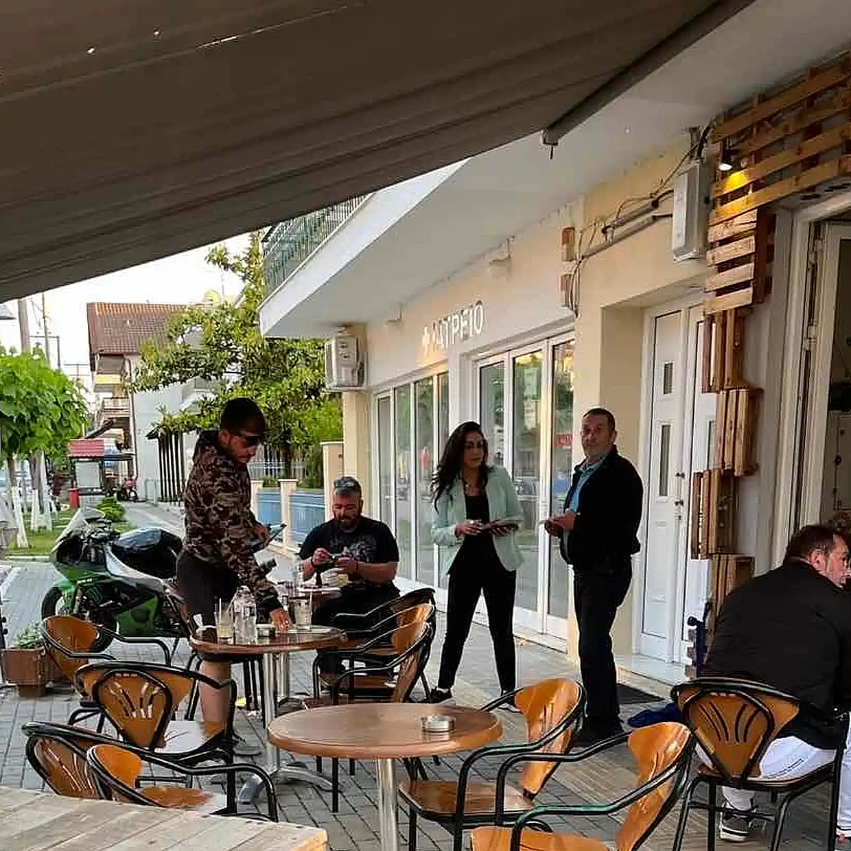 Από την περιοδεία των Οργανώσεων Μελών ΣΥΡΙΖΑ-ΠΣ Εορδαίας στον Περδίκκα Από την περιοδεία των Οργανώσεων Μελών ΣΥΡΙΖΑ ΠΣ Εορδαίας στον Περδίκκα