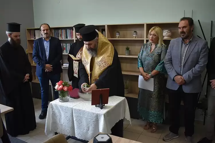 Ο Δήμαρχος Φλώρινας στα εγκαίνια της αίθουσας φιλαναγνωσίας “Λάζαρος Μέλλιος” του 2ου Γενικού Λυκείου Φλώρινας