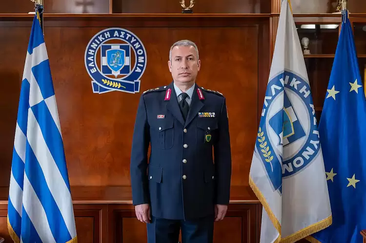 Δημήτρης Μάλλιος: Χρόνια πολλά σε όλες τις μητέρες!