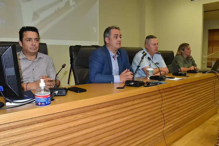 Δήμος Κοζάνης – Ελληνική Αστυνομία: Ενημέρωση για Διαχείριση Αδέσποτων και Δεσποζόμενων Ζώων Συντροφιάς