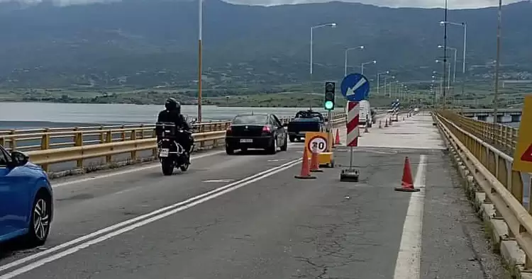 Γέφυρα Σερβίων: Στο τελικό στάδιο η στεγάνωση της πλάκας του καταστρώματος Γέφυρα Σερβίων: Στο τελικό στάδιο η στεγάνωση της πλάκας του καταστρώματος