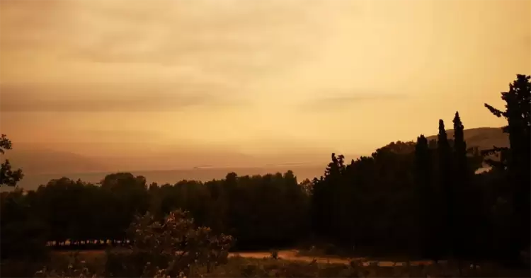 Καιρός: «Έρχονται» δύο θερμικές εξάρσεις – Συννεφιά στη Βόρεια Ελλάδα, 32άρια στην Κρήτη