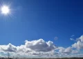Ο Καιρός Στην Κατερίνη Και Την Πιερία Σήμερα, Κυριακή Του Θωμά 12/5: Λίγη Συννεφιά Με Τοπικές Μπόρες Και Άνοδο Θερμοκρασίας