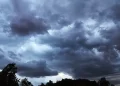 Ο Καιρός Σήμερα, Παρασκευή 17/5: Συννεφιά Με Πιθανότητα Για Τοπικές Βροχές